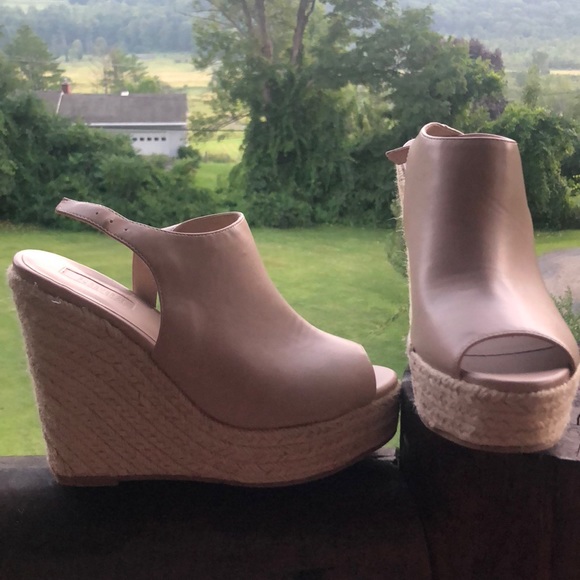 Forever 21 Shoes - Tan Wedges